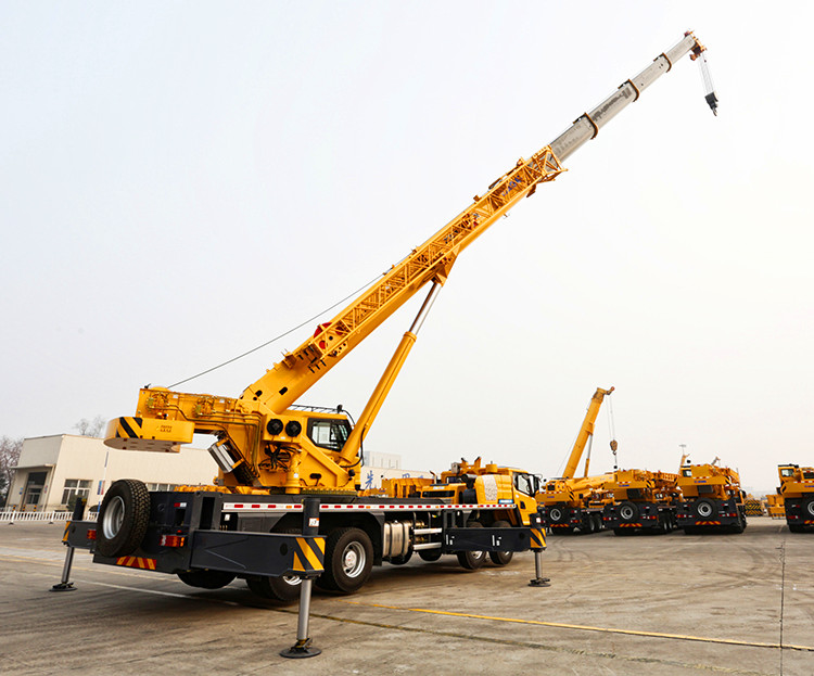 XCMG Official 60 Ton Jib Lifting Crane XCT60_M China Mobile Jib Crane Truck Price